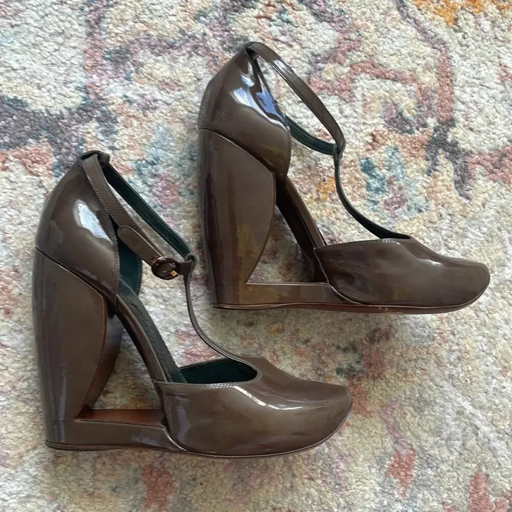 Marc Jacobs Patent Leather T-Strap Pumps
